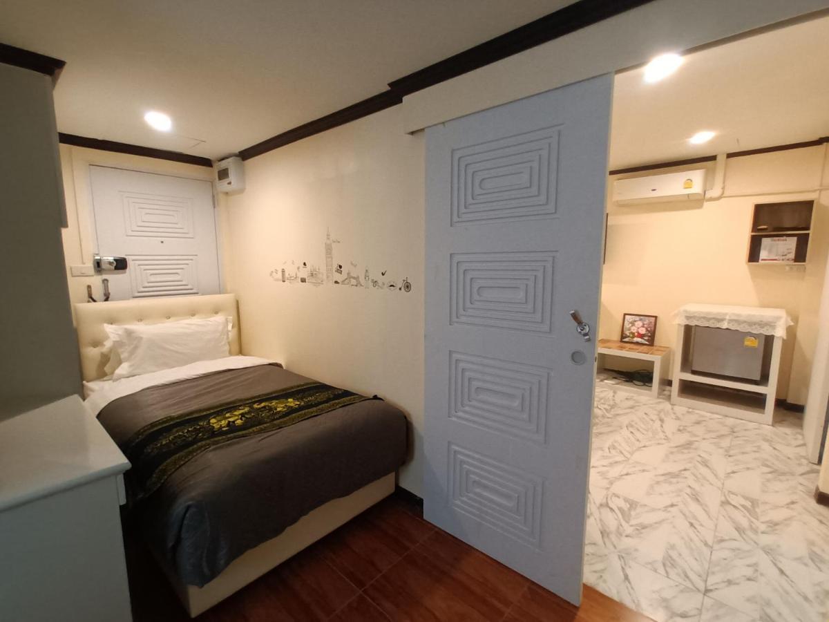Cana Boutique Hotel Bangkok Bagian luar foto